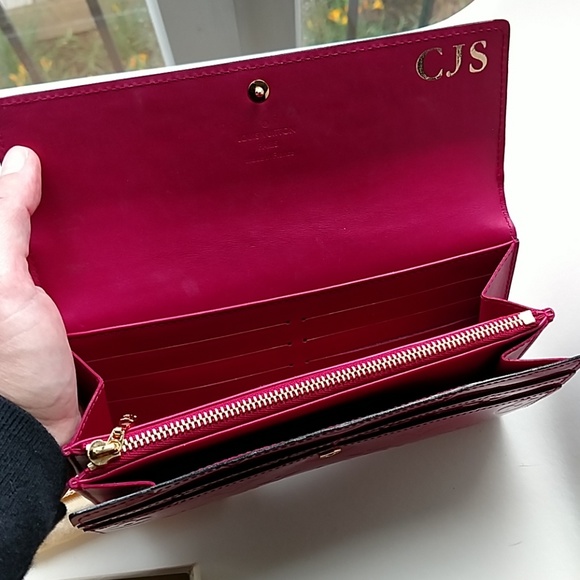 Wallet - Picture 2 of 3